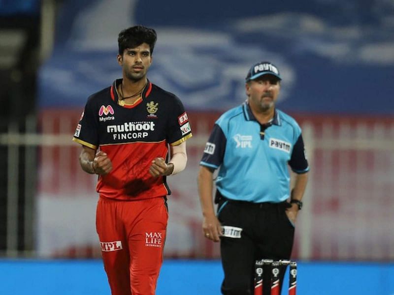 आईपीएल 2021 के पहले चरण में सुंदर पर कप्तान कोहली ने उतना भरोसा नहीं दिखाया था